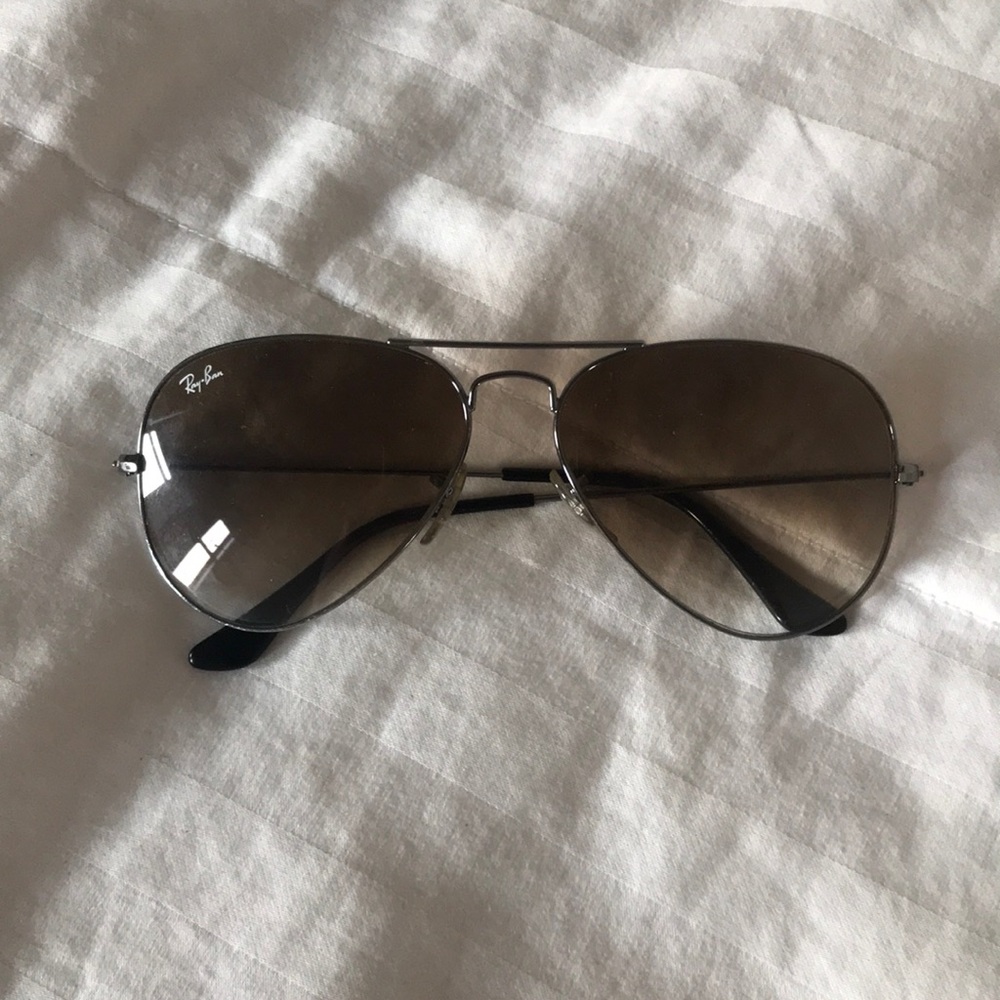 Ray-ban sunglasses with case